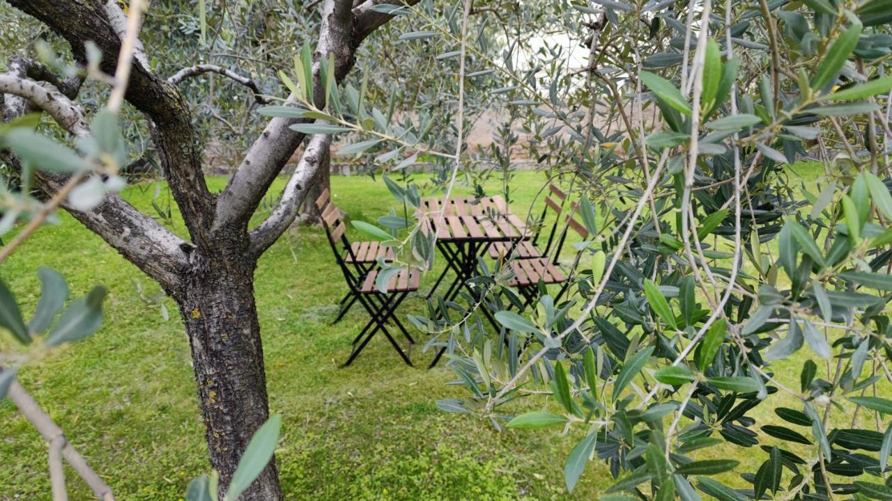 Villa Dolcitalia Tra Gardaland E Le Terme Di Cola Lazise Eksteriør billede